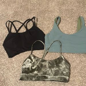 Lulu bra bundle the tie dye one is size 6 and the reversible/black one is an 8